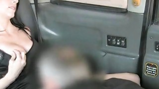 American woman screwed by fraud driver to off her fare Thumbnail