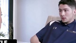 Big tits big ass milf reagan foxx seduces her friends young stepson after soccer practice Thumbnail