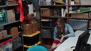 Sweet chick Blair Williams dripping wet juicy pussy Thumbnail